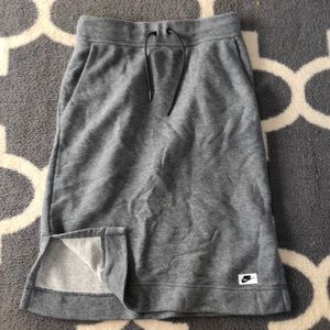 🐚Grey midi Nike skirt🐚